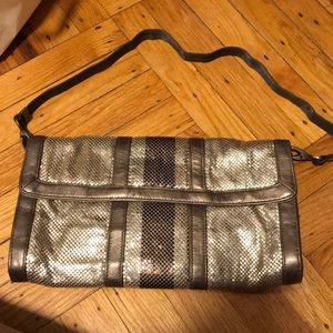 Whiting and Davis clutch/shoulder bag